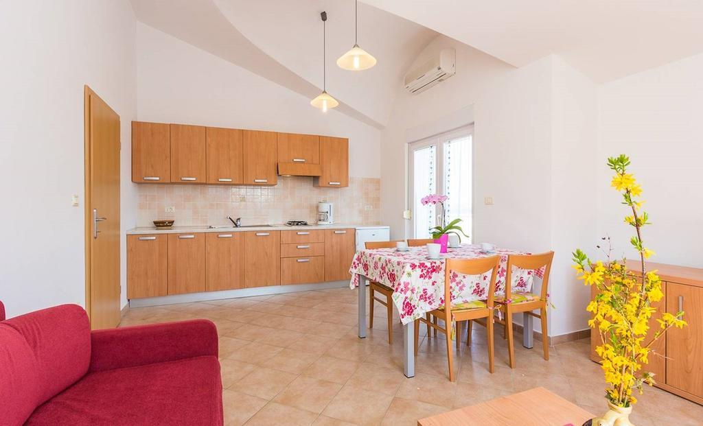 Apartments Verde プレマントゥーラ エクステリア 写真